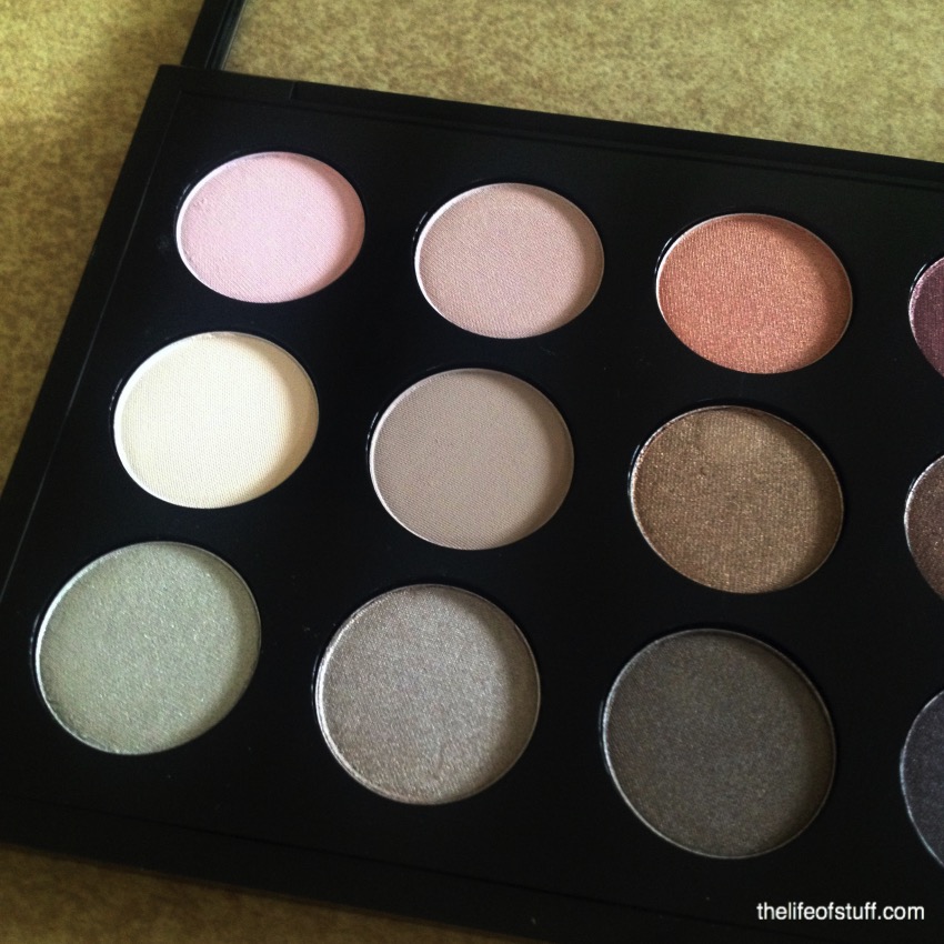 Best Beauty Buy - MAC Eye Shadow x 15: Cool Neutral