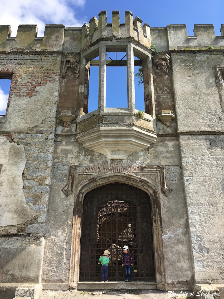 Ducketts Grove Keenstown Carlow in Photos Smith Cassidy