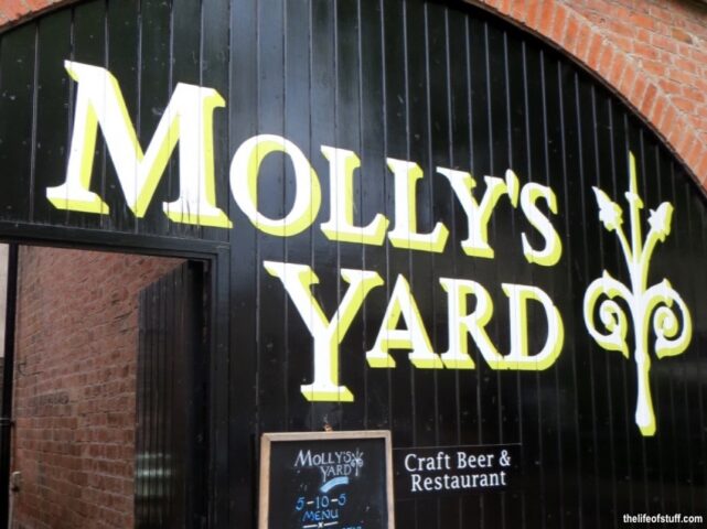 Molly's Yard, 1 College Green Mews, Botanic Avenue, Belfast