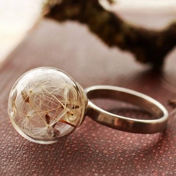 10 Irish Designed Jewellery You'll Covet Ruby Robin Silver Dandelion Wish Ring €50.00