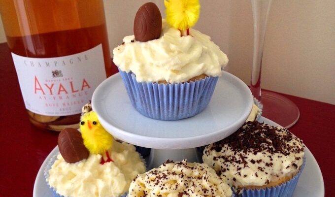 An Easy Easter Lemon Cupcake Recipe - The Life of Stuff