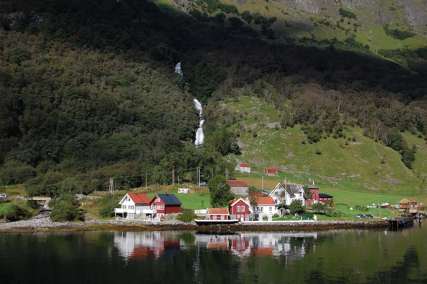 20 Enchanting European Cruise Ports You Will Dream About Sailing Into - Flam Norway