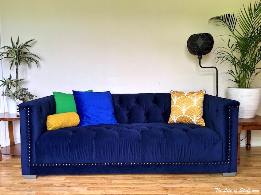 Homestyle - How to Style a Sofa with Cushions & Throws - Style 15