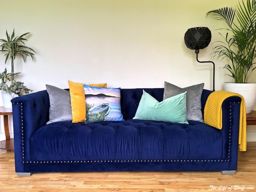 Homestyle - How to Style a Sofa with Cushions & Throws - Style 25