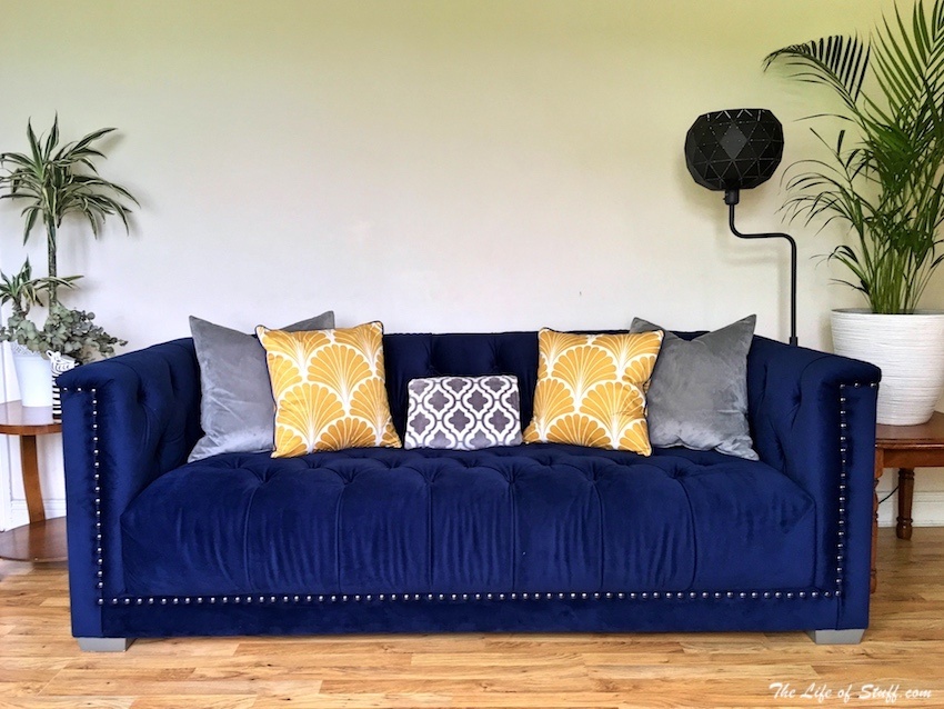 Homestyle How to Style a Sofa with Cushions Throws Style 5