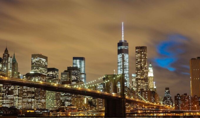 Top Five Things to See and Do in New York City on Your First Visit - Brooklyn Bridge