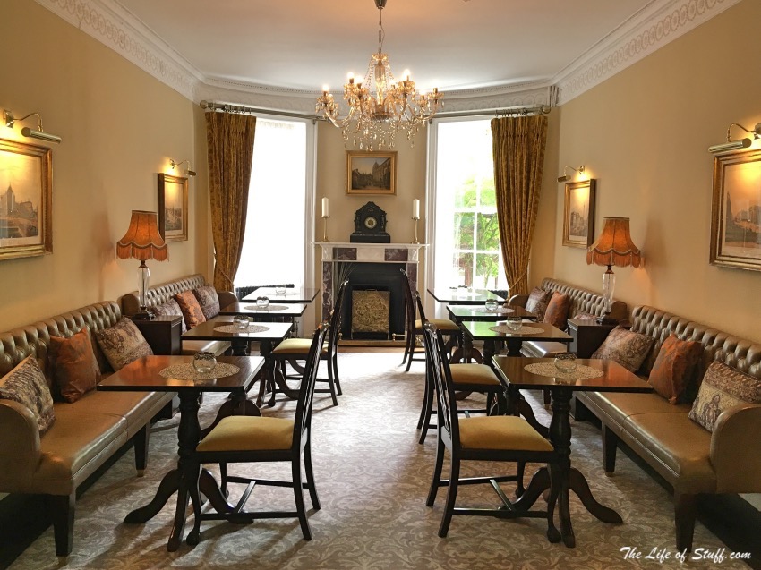 A Luxury Night Away at Stauntons on the Green, Dublin 2 - Dining Room