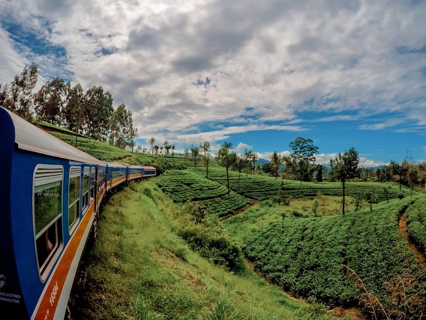4 of the Best Asian Cities to Visit for First-Time Travellers - Sri Lanka Trains