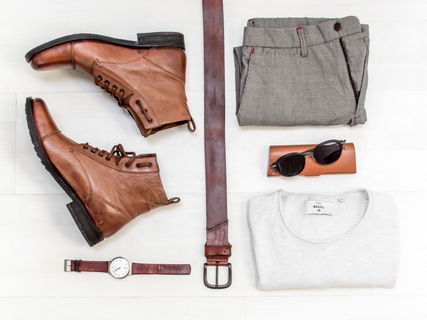 5 Simple Ways to Create a Men's Capsule Wardrobe - The Life of Stuff
