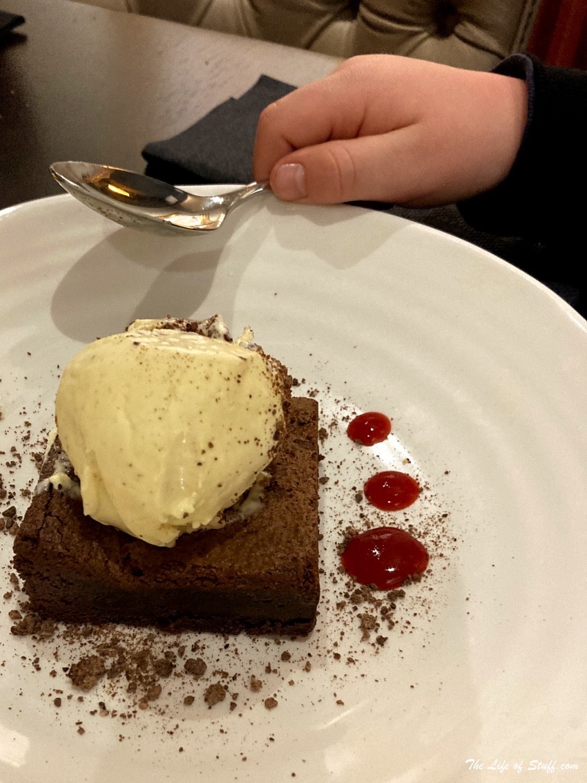 The Queens Dalkey - Divine Dining in Dublin 'Fit for a King' - Chocolate Brownie