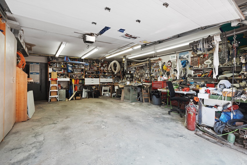 Transform Your Garage This Summer with These Top Tips - Cleaning