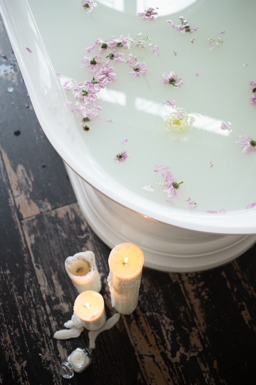 4 Calming Ways to Make Your Home More Relaxing - Candles and Diffusers
