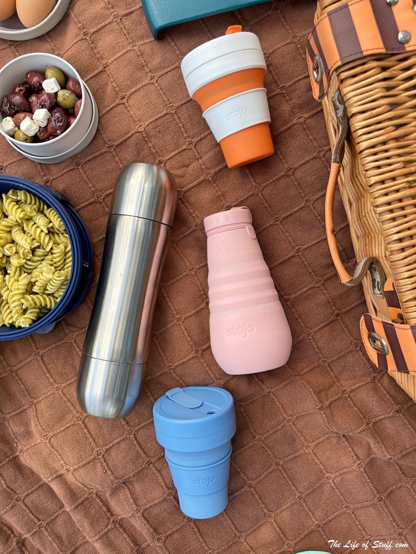 8 Simple Steps To Packing The Perfect Picnic Basket - Stojo Collapsible Cup Expanded