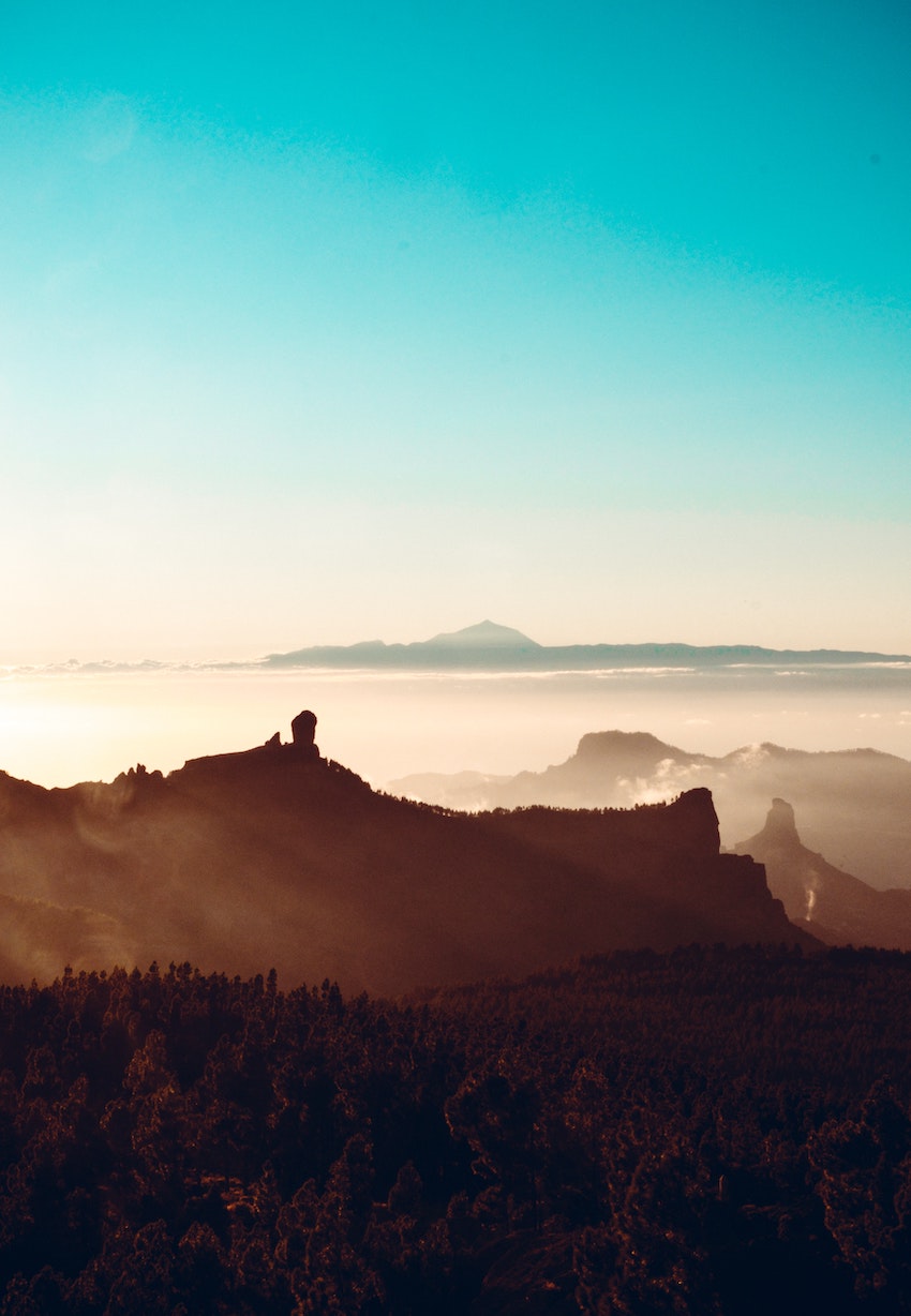 3 Quick Travel Tips - Packing for a Winter Sun Getaway - Sunset at Pico de las Nieves, Gran Canaria, Spain