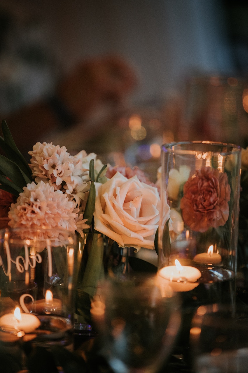 Fun Lighting Ideas for Your Wedding - Clever Centrepieces