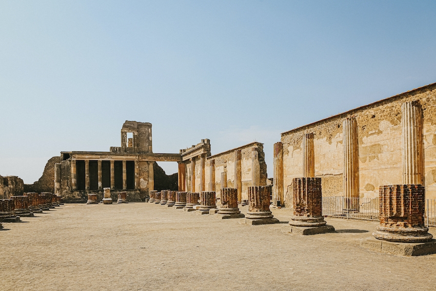 Italy Travel Guide - 10 Historical Places to Visit in Italy - Pompeii