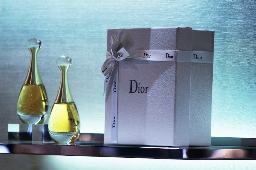 The 10 Most Famous Perfumes in the World - Dior J'adore