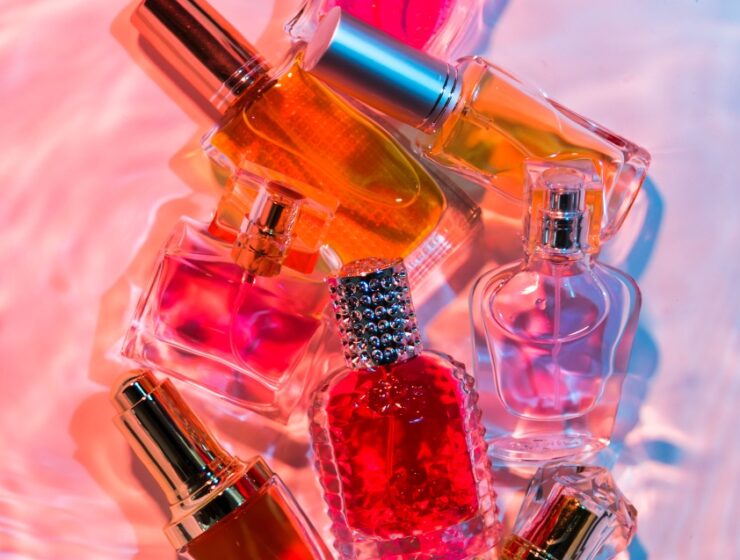 The 10 Most Famous Perfumes in the World - The Life of Stuff