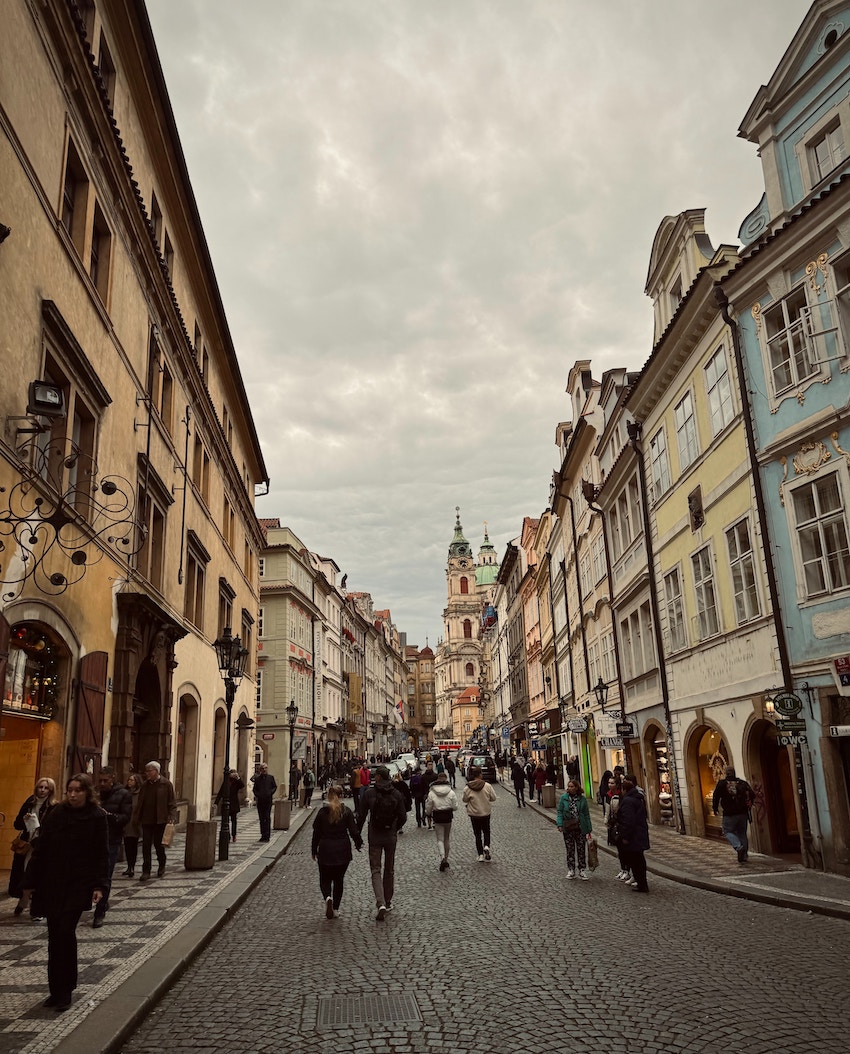 4 Must-Visit Places to Experience on a Europe Tour - Prague Shopping