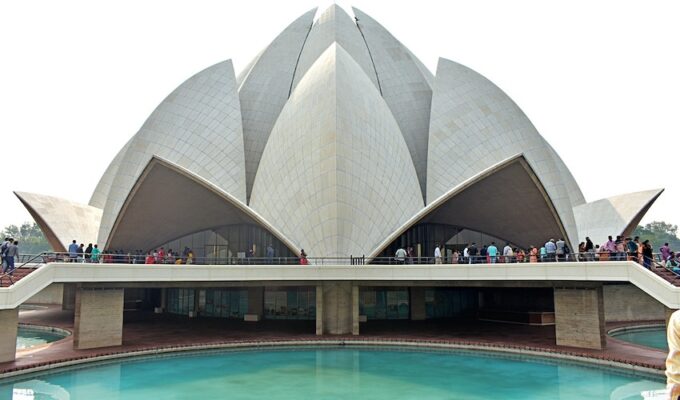 Travel India - Exploring New Delhi's Rich Tapestry - The Life of Stuff